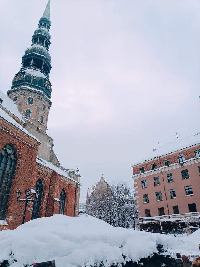 Old Town Retreat With Stunning Views 2 Bedroom Apartment Nearby The Church Of Saint Peter Riga Eksteriør bilde