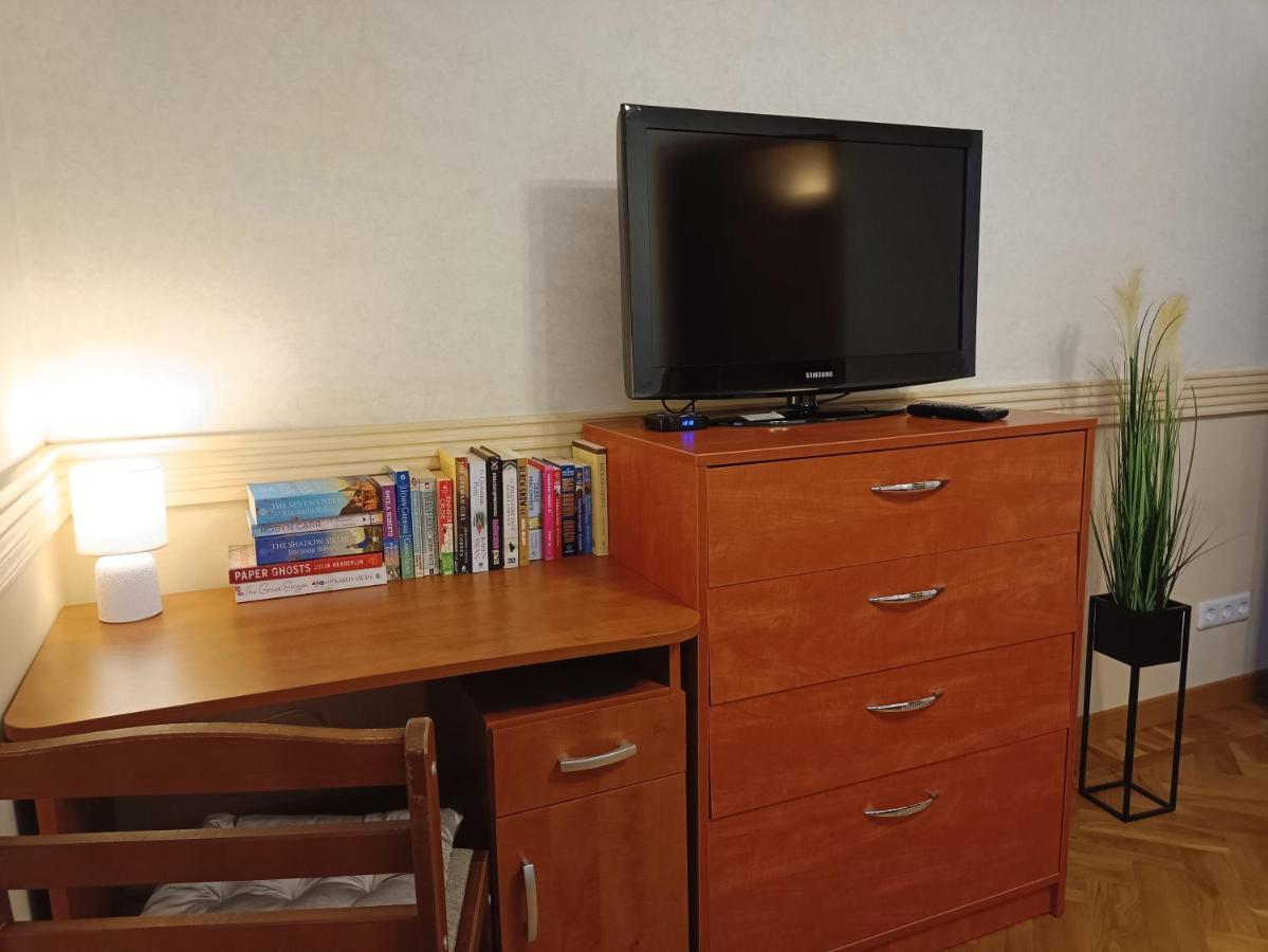 Old Town Retreat With Stunning Views 2 Bedroom Apartment Nearby The Church Of Saint Peter Riga Eksteriør bilde